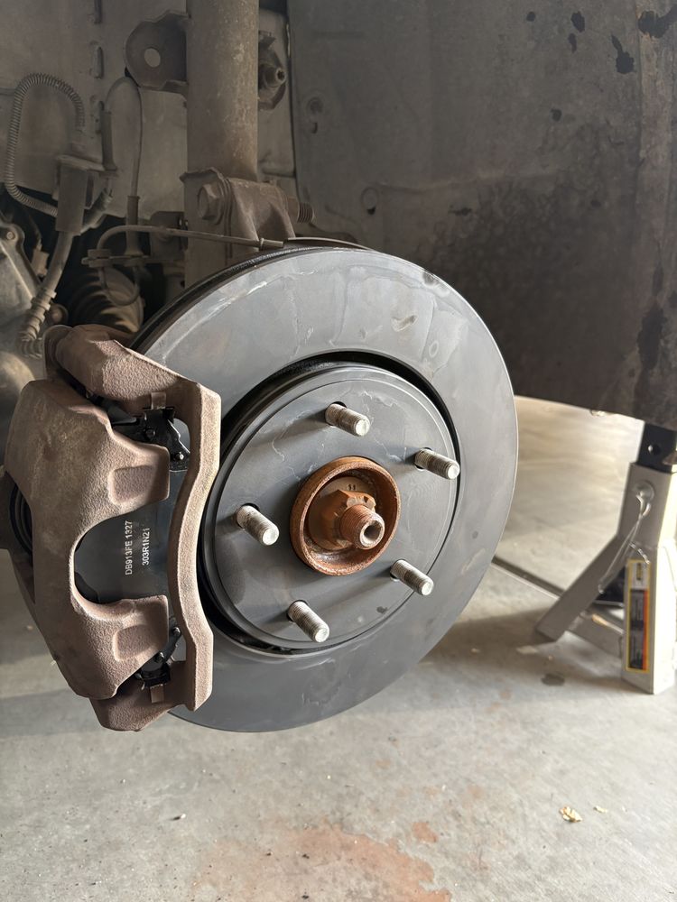 Brake rotor and caliper service